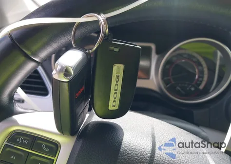 2020 Dodge Journey Se Value from USA, damaged, VIN 3C4PDCAB5LT274466